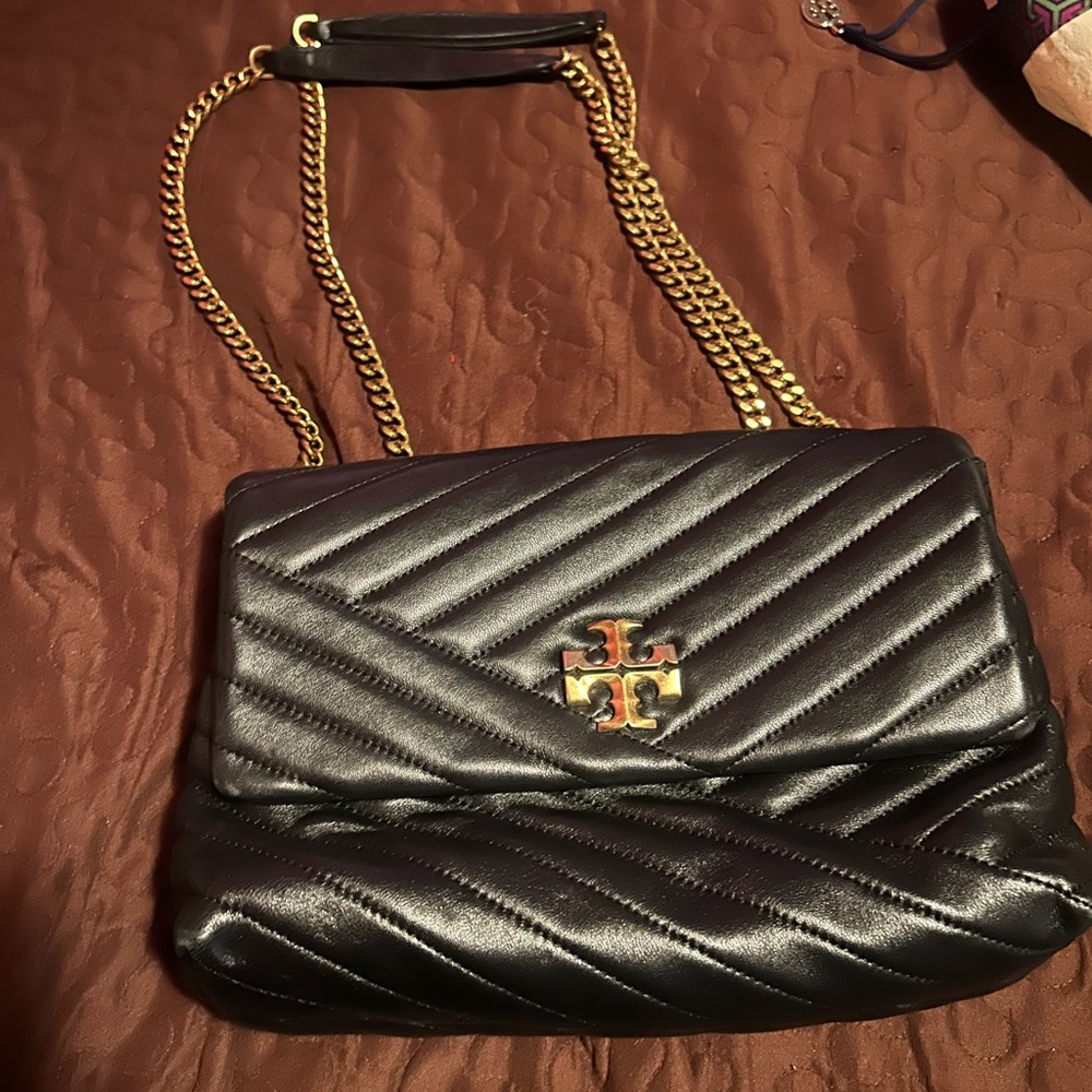 Elegant Black and Gold Women's Bag